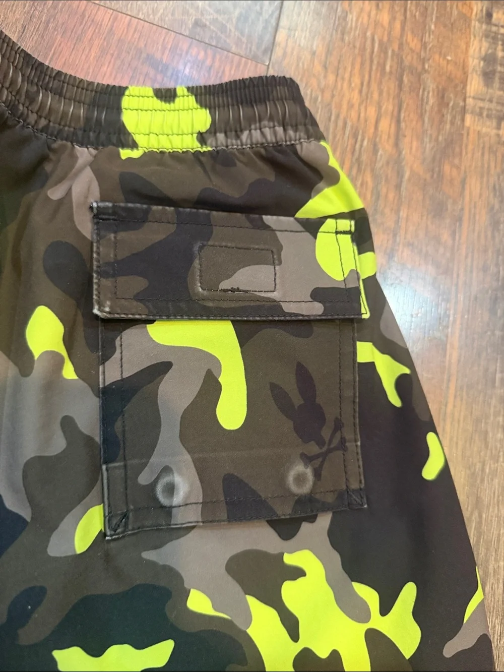Neon Green Camo Swim Shorts M 10/12 (3045A)